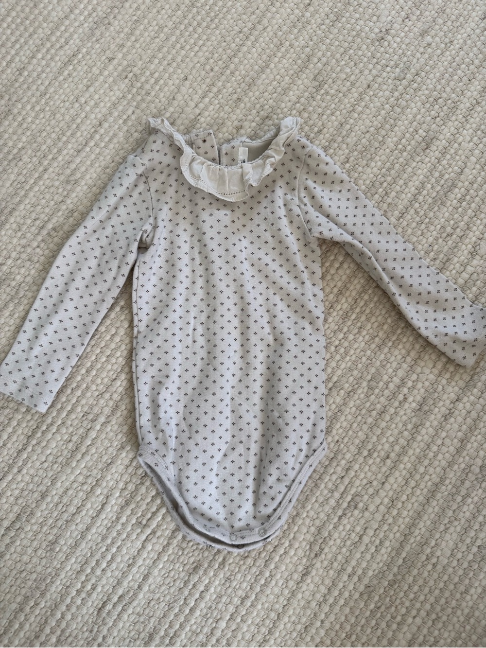 Louisella Long-Sleeve Cream Baby One-Piece with Ruffle Collar 18M